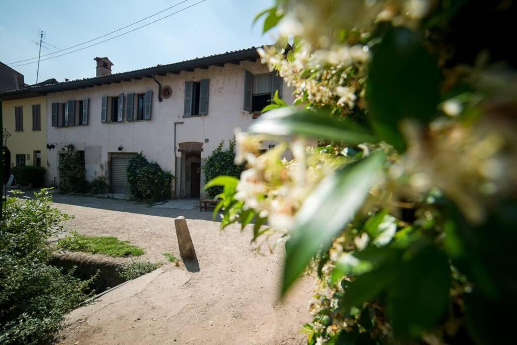 Hbhall Navigli 2 Mailand